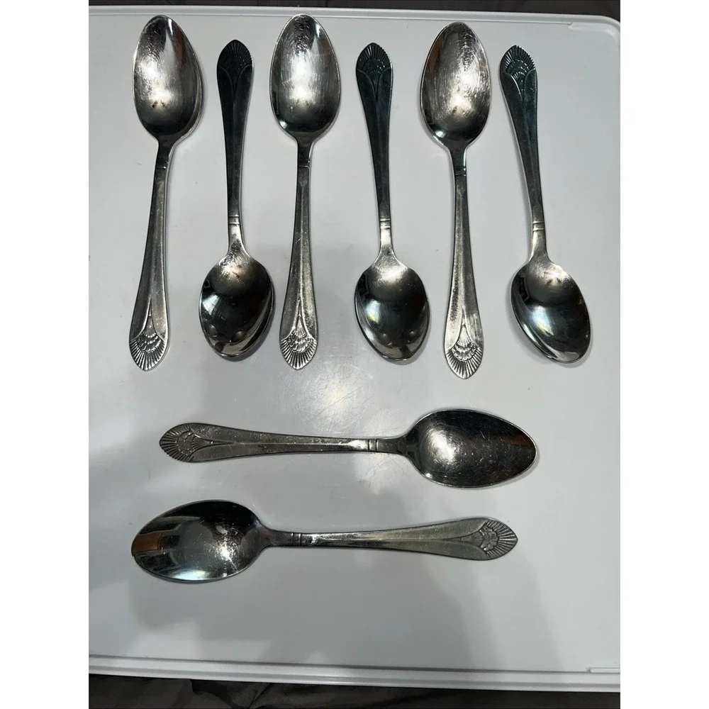Vintage 16 Piece‎ WNK Worthy Noble And Kent Flatware Set 18/10 Silver Plate Fan